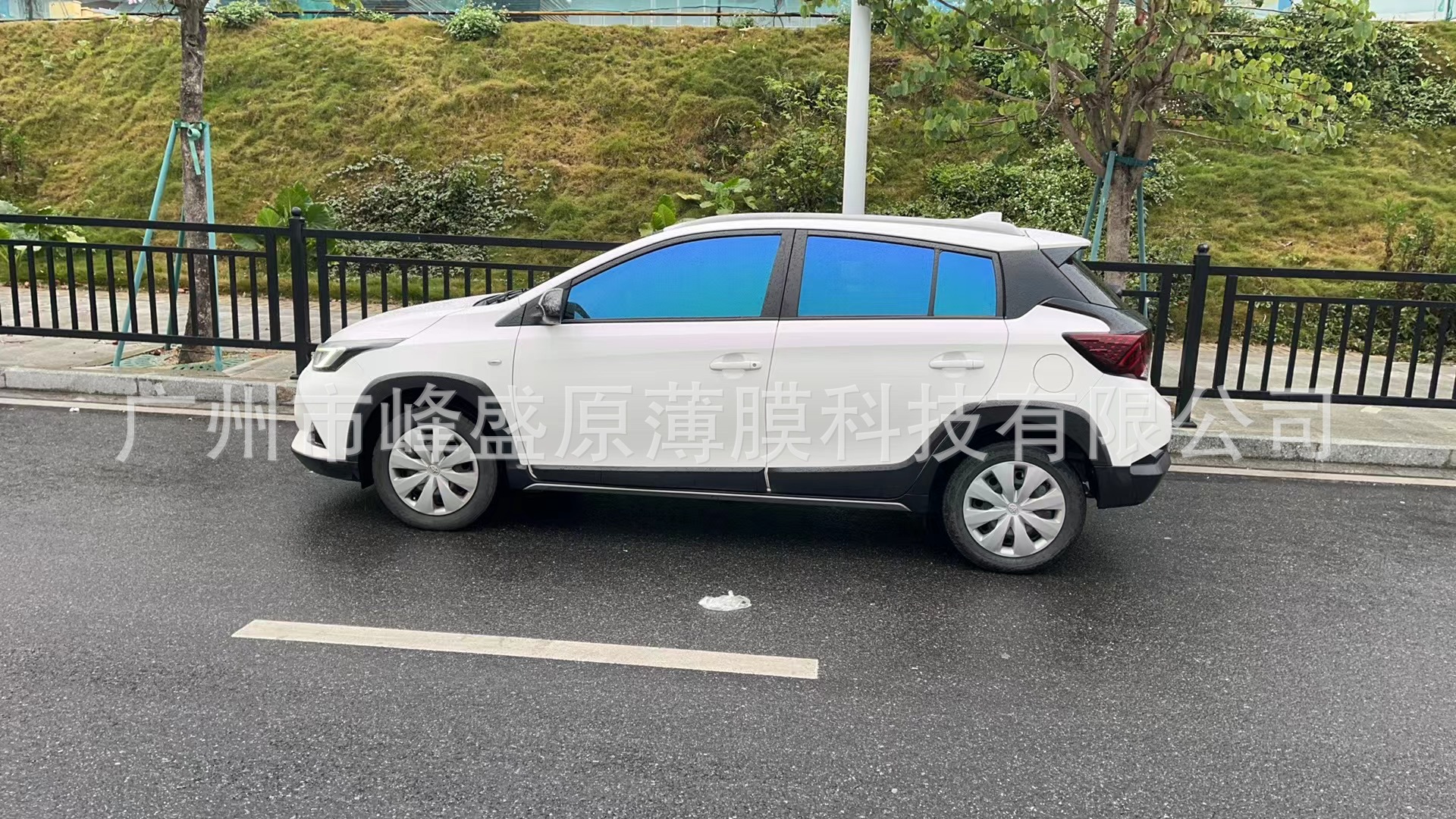 Factory wholesale colorful series chameleon sunscreen solar film car window film high heat insulation colorful window film