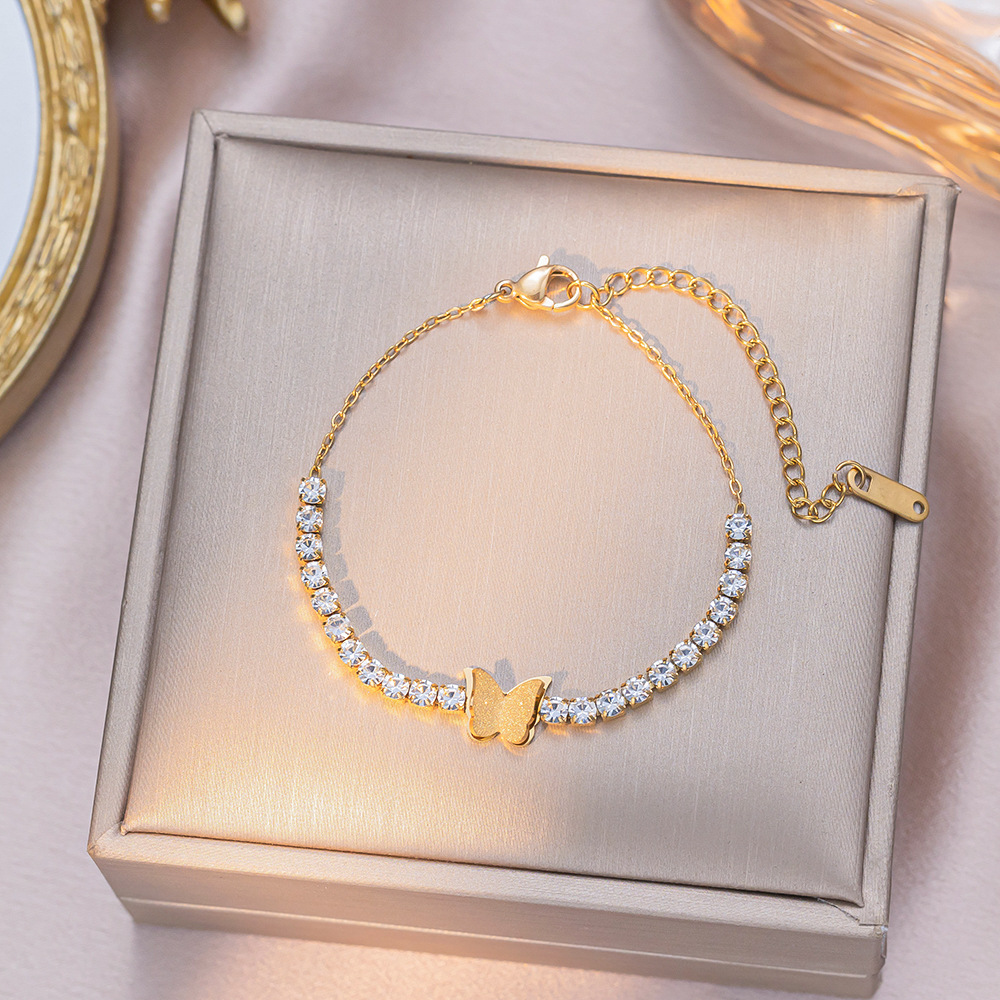 Exquisite Four Leaf Clover Butterfly Bracelet Titanium Steel Women_voghion.com