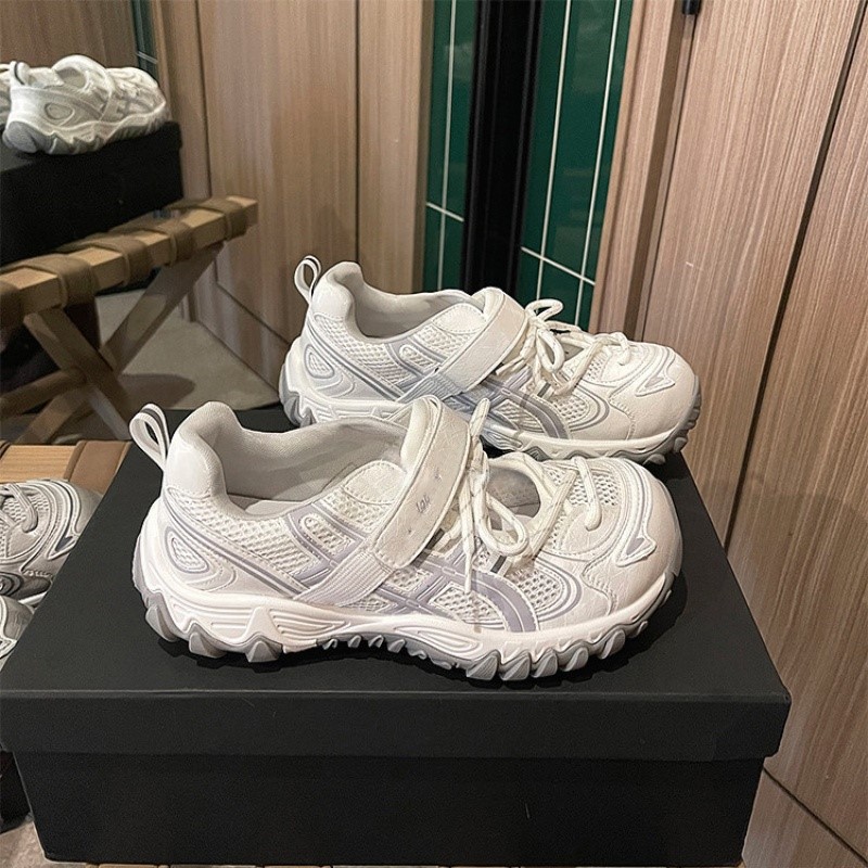 Zapatos de verano delgados sandalias 2026 primavera y verano nuevas funciones antideslizantes de suela gruesa moda cool zapatos deportivos casuales