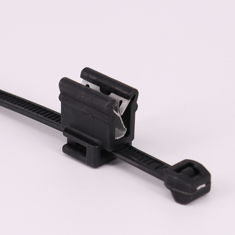 国产汽车线束连接器配件卡扣扎带塑料件钣金边缘卡扣固定黑色扎带