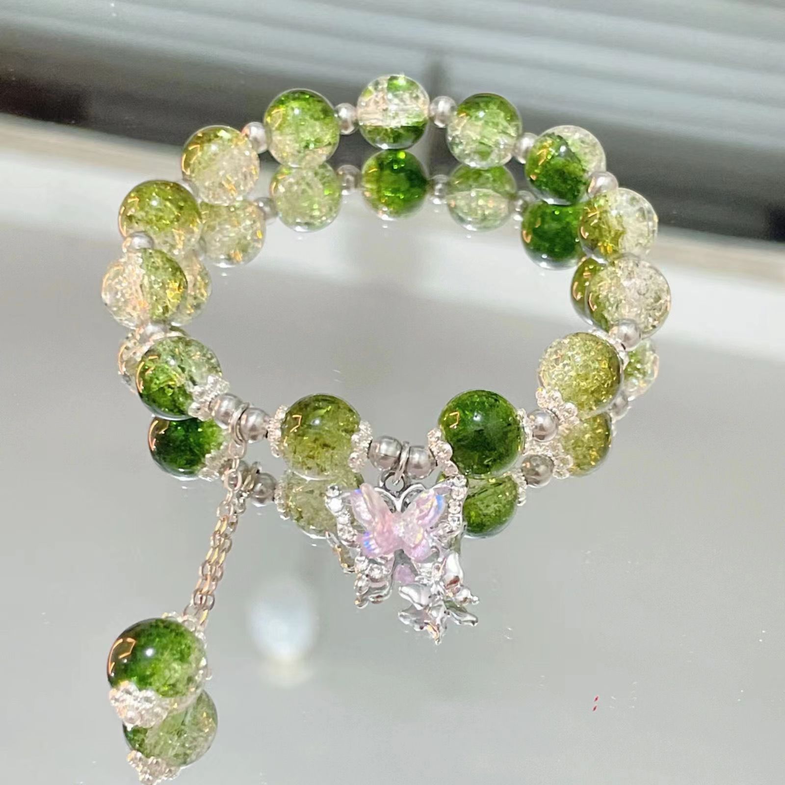 Super Immortal Butterfly Jade Fragmented Bracelet, Female Crowd Design, Instagram Fairy Sweet Colorful Bead Bracelet as a Gift for Girlfriend