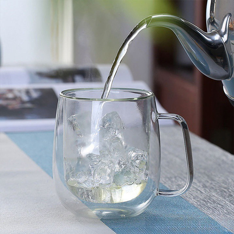 Fabricantes de alta transparencia de vidrio de borosilicato en stock para el hogar taza de té taza de jugo de leche taza de vidrio de doble capa aislante