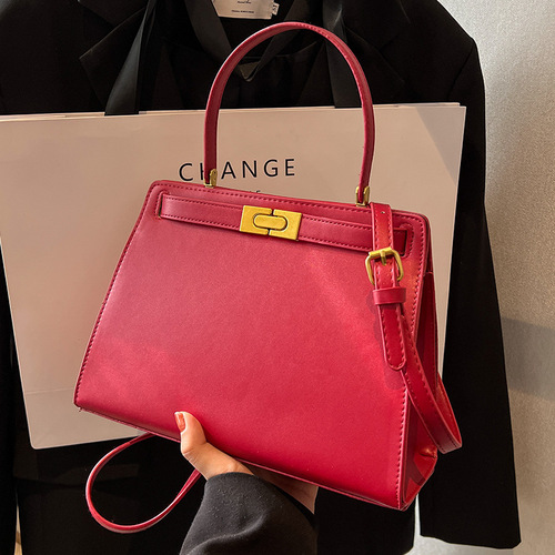 High-end  autumn and winter new fashion crossbody bag portable small square bag bridal bag wedding bag Kelly bag for women
