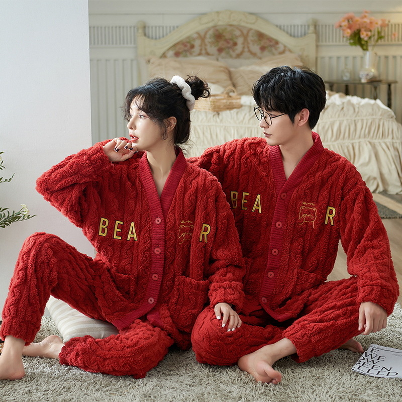 Pareja de franela pijamas invierno espesado Año Nuevo boda festivo rojo los hombres y las mujeres desgaste del hogar traje lana coral