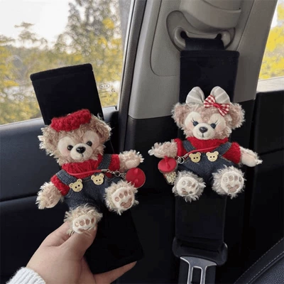 Da Vinci Dada Car Seatbelt: Seat belt shoulder pad - great-value-1-pair-of-2-black-shoulder-pads-red-duffy-meimei