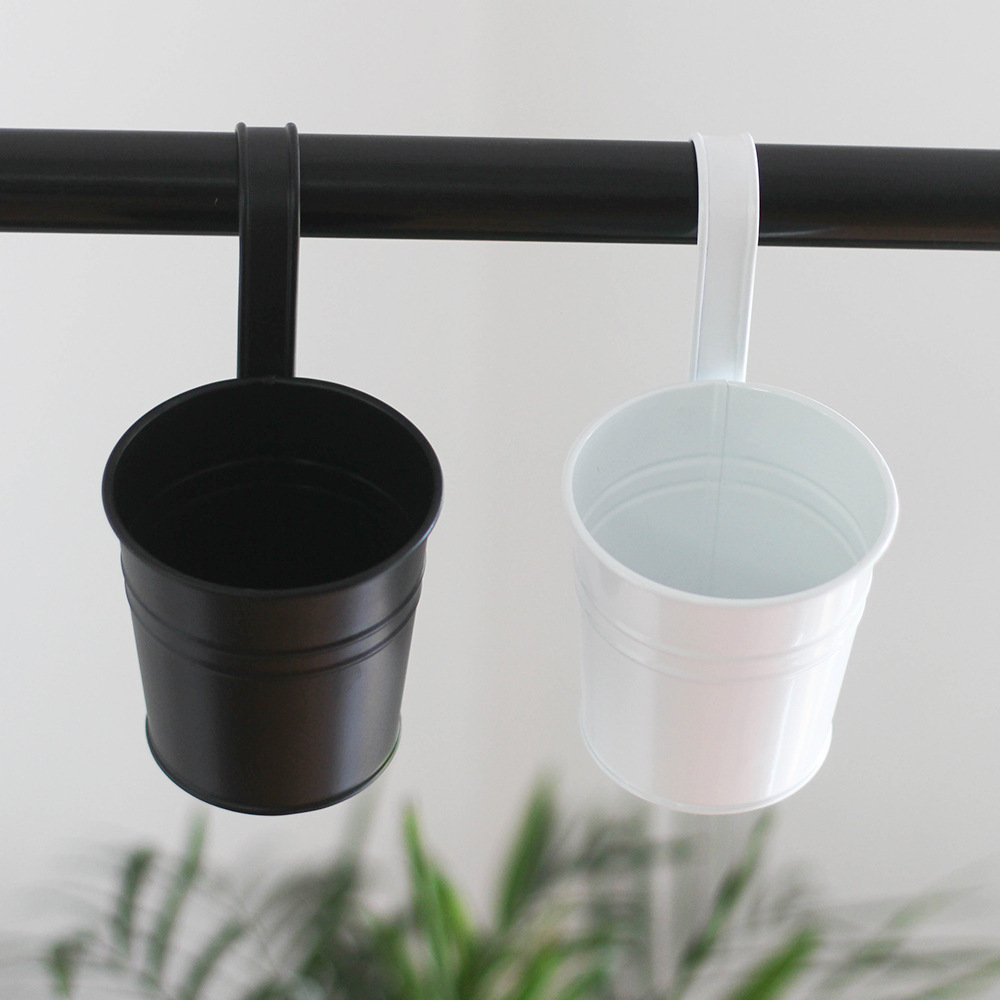 Hanging Planter Image 5