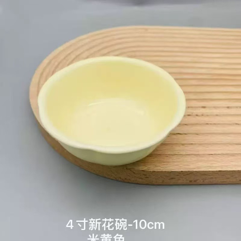 Platillo Cerámico con Borde Ondulado de Porcelana, Apto para Microondas image 6