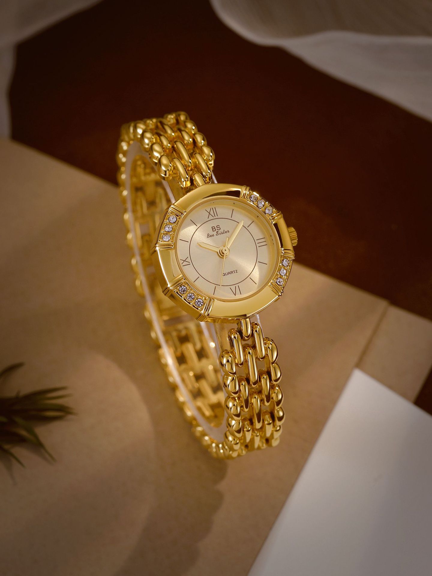55g Weight Tempered Glass Mirror Material Fine Steel Strap Material Watch Classification Pointer Display Type Jewelry Buckle Buckle Style Diamond Dial Shape Casual, Tea Party Occasion Quartz Movement Solid Color Pattern All Seasons Season Women's Gender Elegant, Classic Style Style Elegant Classic Style Solid Color Jewelry Buckle Quartz Watch 2