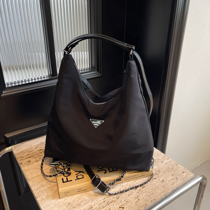 Bolso único negro