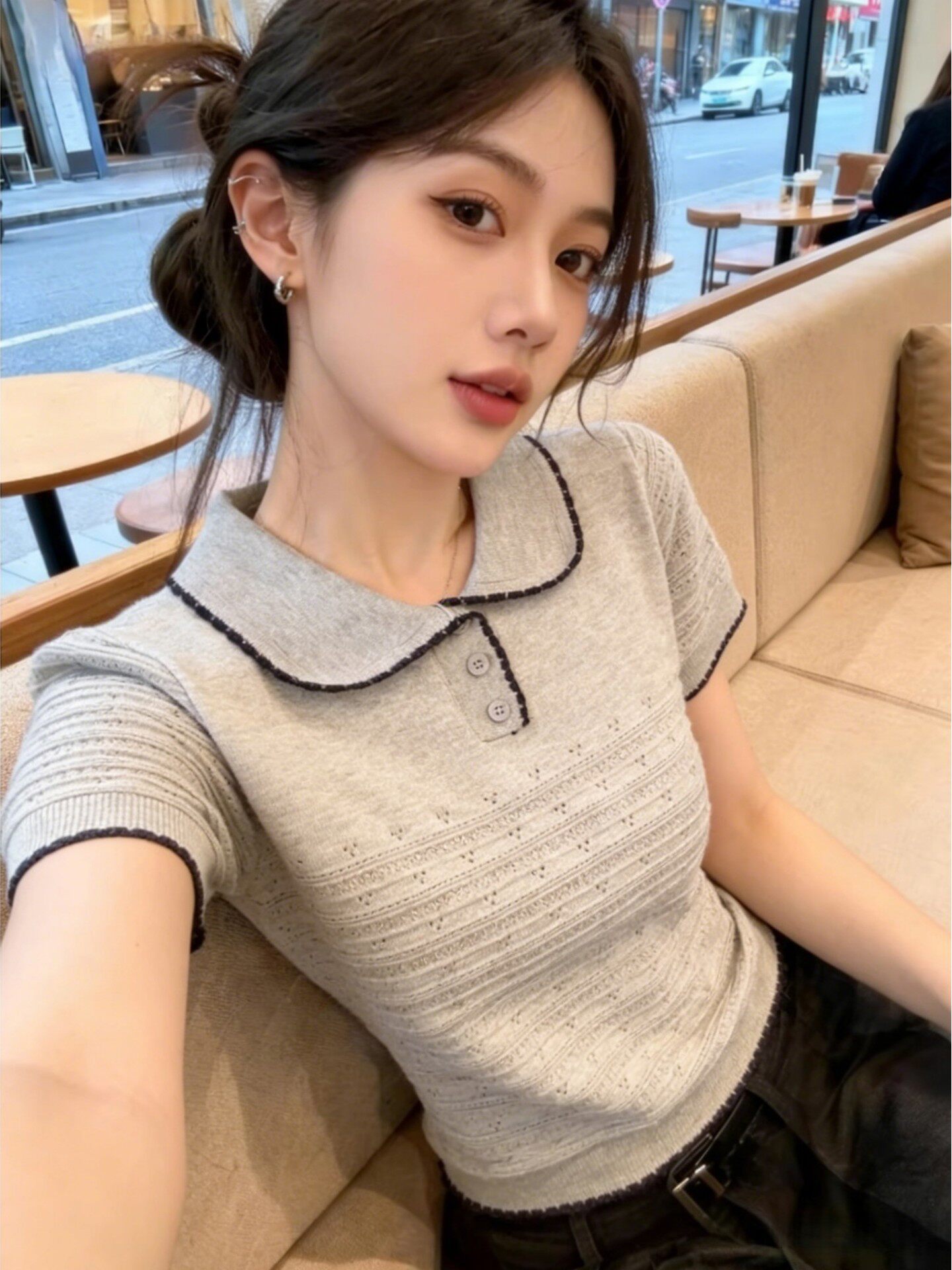 Áo len ngắn tay cổ búp bê phong cách Pháp ngọt ngào — màu đen