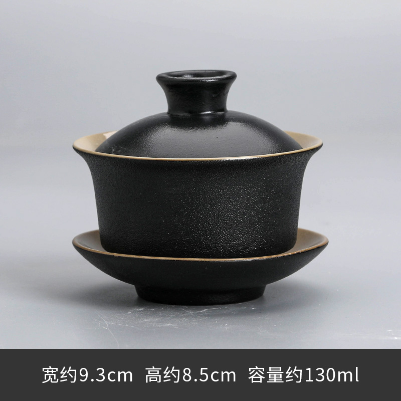 검은 도자기 그릇