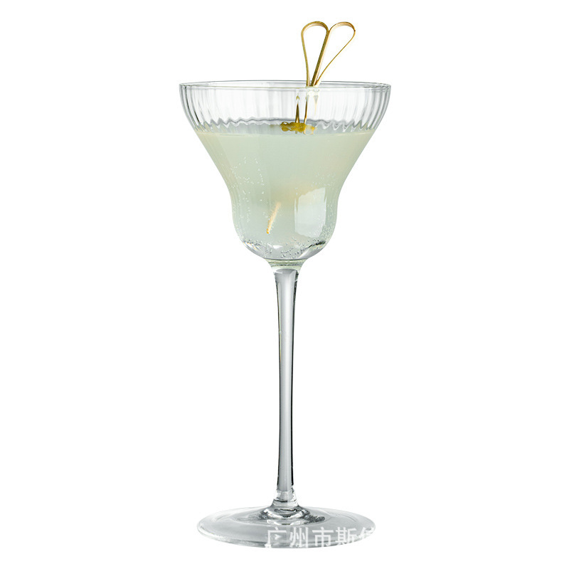 Copa de cóctel Copa Margaret Copa Martini Vaso de vino de vidrio al por mayor transfronterizo Copa especial de bar Lujo ligero