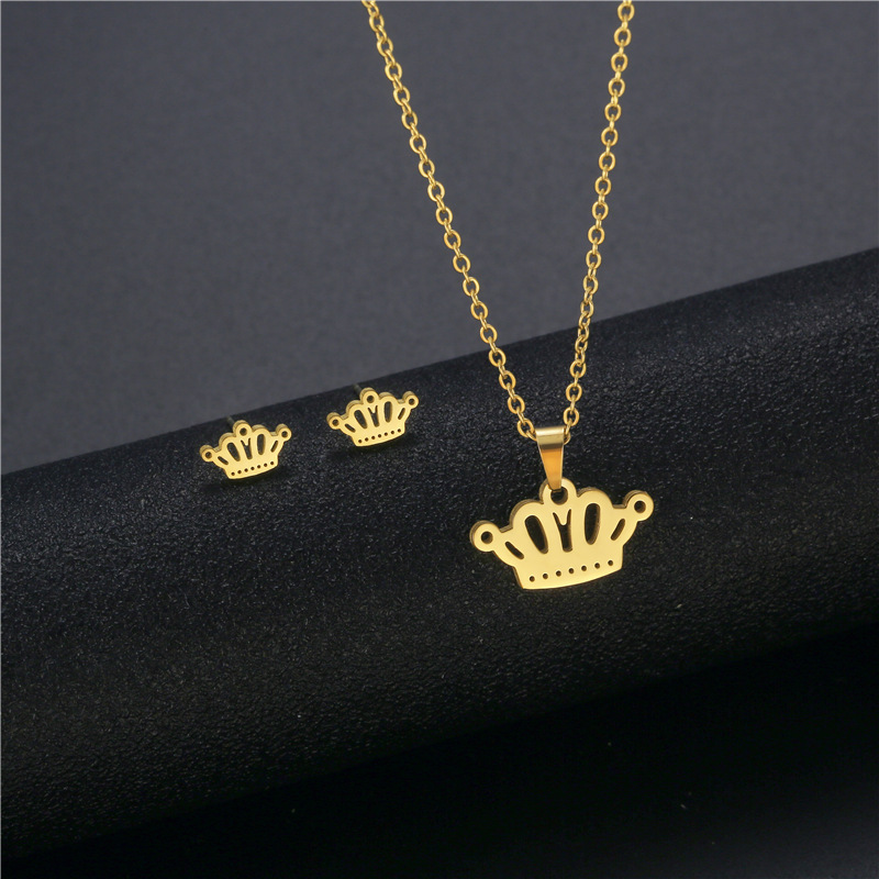 Fashion Simple Crown Pendant Stainless Steel Necklace Earrings Set display picture 2