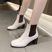 2022歐美復古馬丁靴女秋冬新款小方頭粗跟短靴時尚軟底切爾西靴女