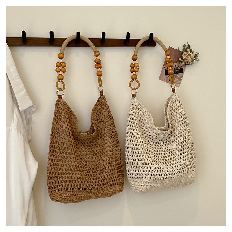 Summer Beach Bag for Women 2026 New Large Capacity Hollow Woven Shoulder Bag Hand-Held Straw Tote Bag