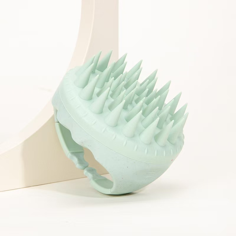 新型麦わら洗髪ブラシの取っ手を厚くして、転んだりしないようにします。|undefined