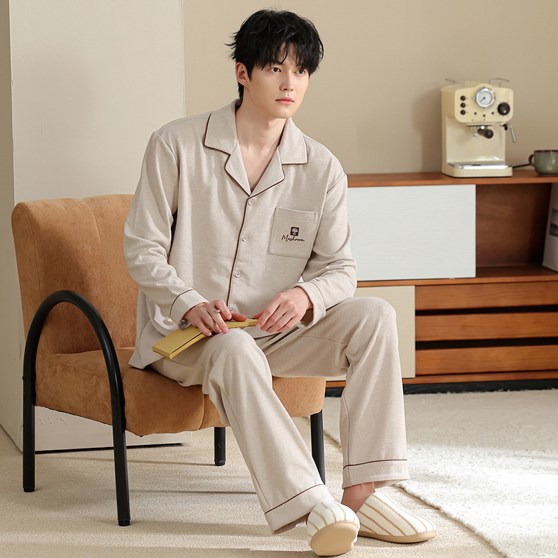 Men's pajamas for spring and autumn, made of German velvet, 2026 new model, men's long-sleeve set, high-end feel, warm home wear for teenagers, autumn and winter Men's pajamas for spring and autumn, made of German velvet, 2026 new model, men's long-sleeve set, high-end feel, warm home wear for teenagers, autumn and winter