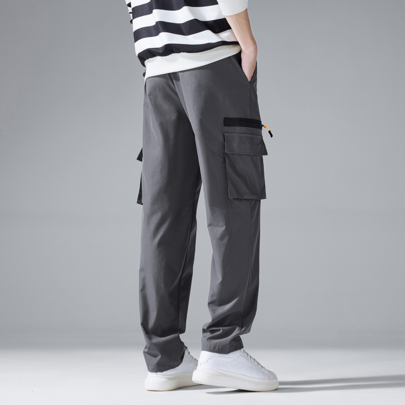 Fashionable trousers, loose fit