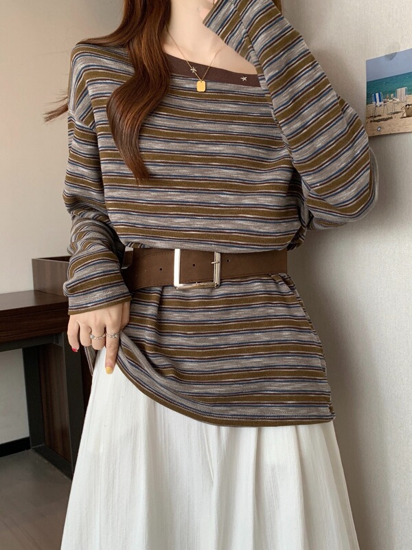 美拉德咖色条纹斜肩露肩长袖T恤女2025早秋新款大码胖mm收腰上衣|undefined