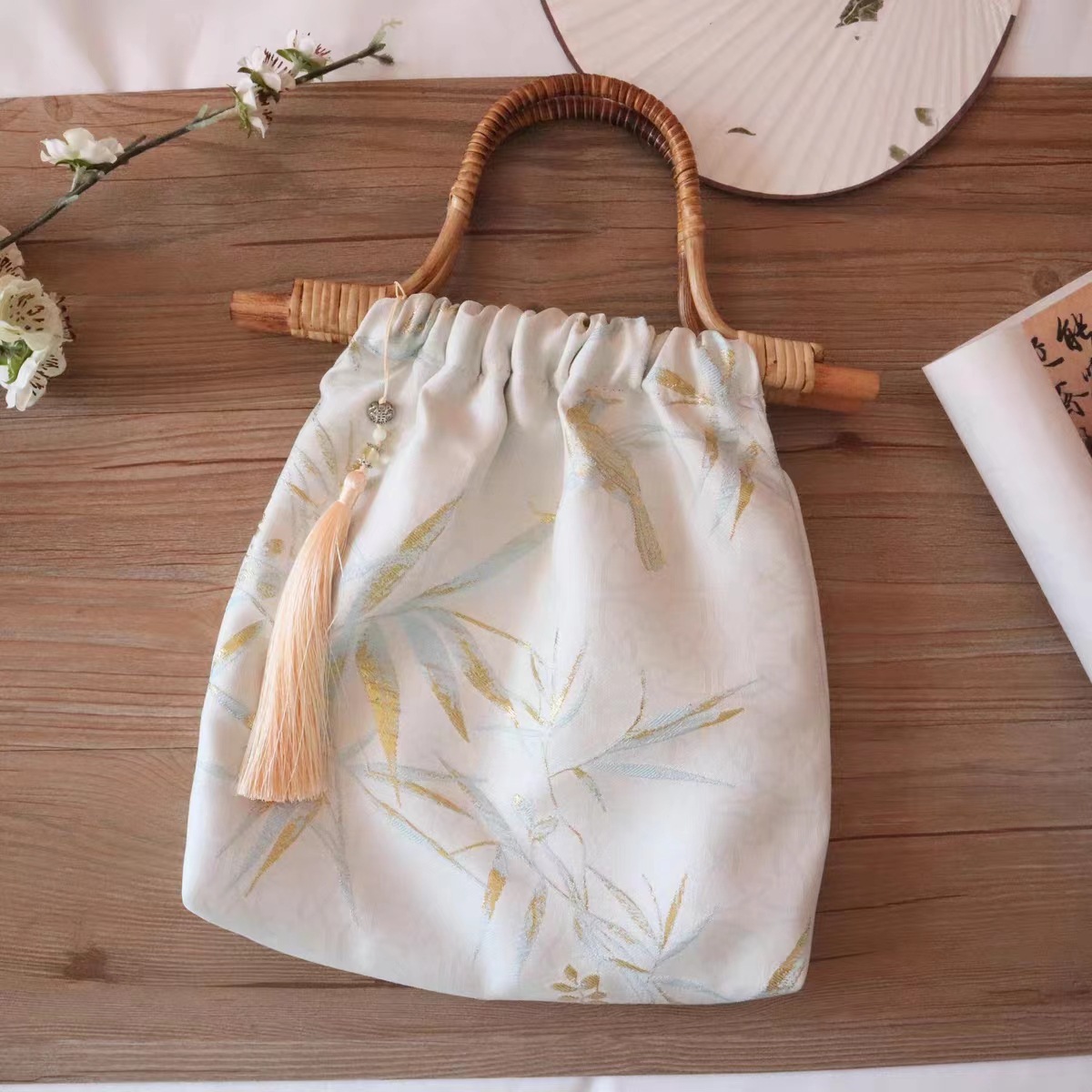 Tidlig Han- og rottingvævet jacquard Hanfu-taske, ny kinesisk qipao-håndtaske, bambusknudetaske_voghion.com