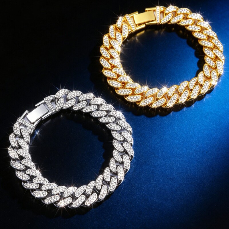 European and American hip-hop men's full diamond bracelet 18k environmental protection plating hiphop domineering bracelet jewelry manufacturers supply European and American hip-hop men's full diamond bracelet 18k environmental protection plating hiphop domineering bracelet jewelry manufacturers supply