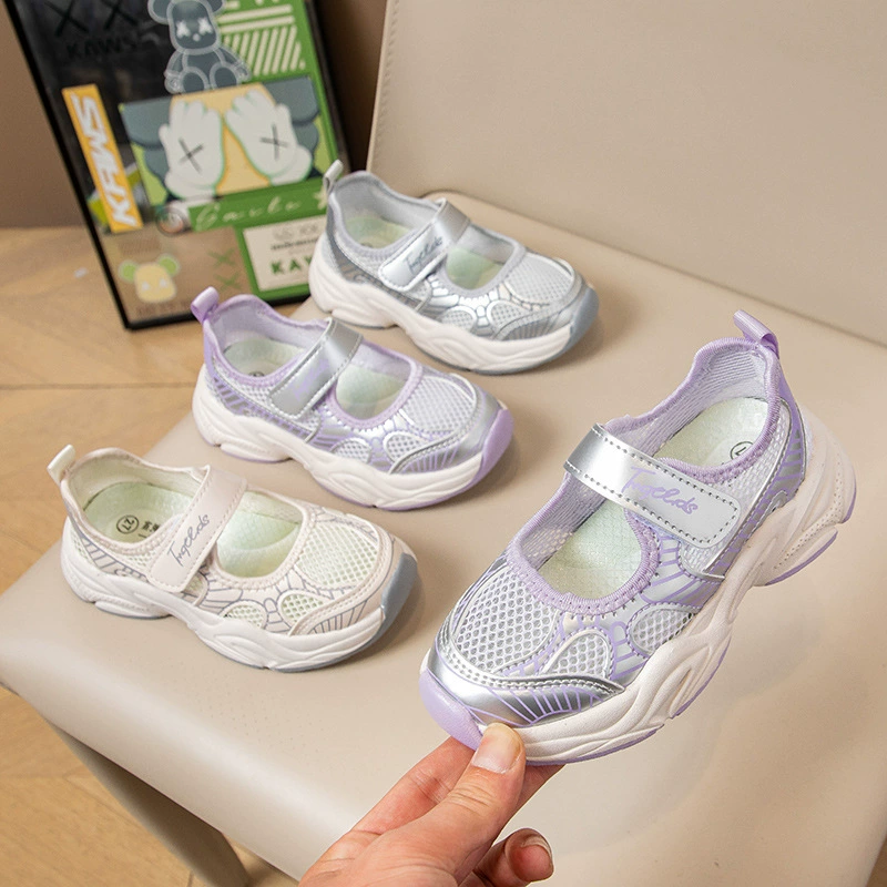 Тонкие детские туфли для девочек, сандалии 2025, летние новые детские модные дышащие сетчатые спортивные туфли, сандалии для девочек