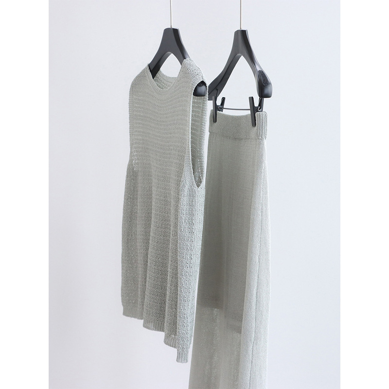 Textured Paper Yarn Round Neck Vest, Summer Simple Commuting Sleeveless Knit Top, Loose Pullover Blouse for Women