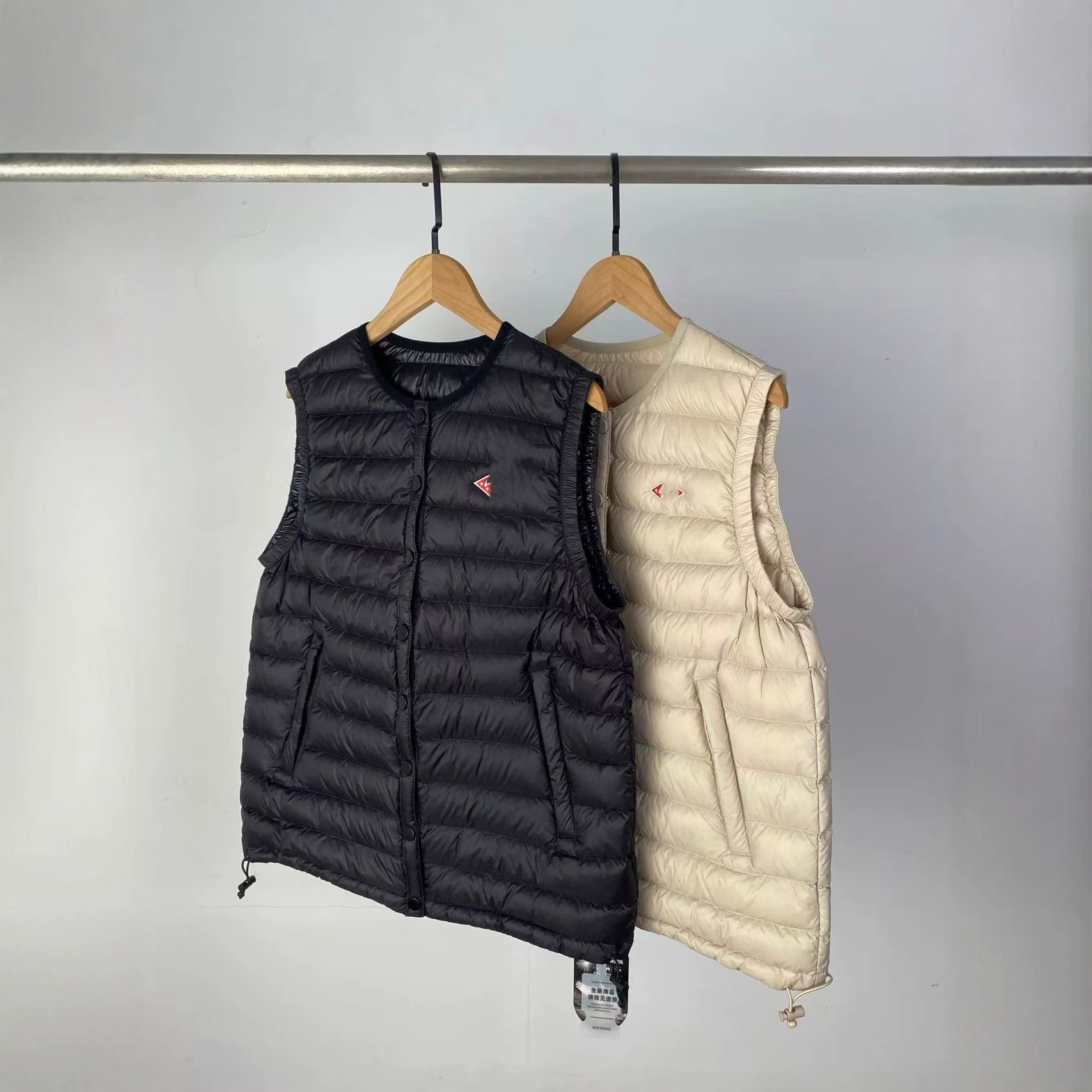 8729~26 New Fall/Winter Women's Two-Tone Lightweight Round Neck Button-Decorated Goose Down Vest Liner Jacket