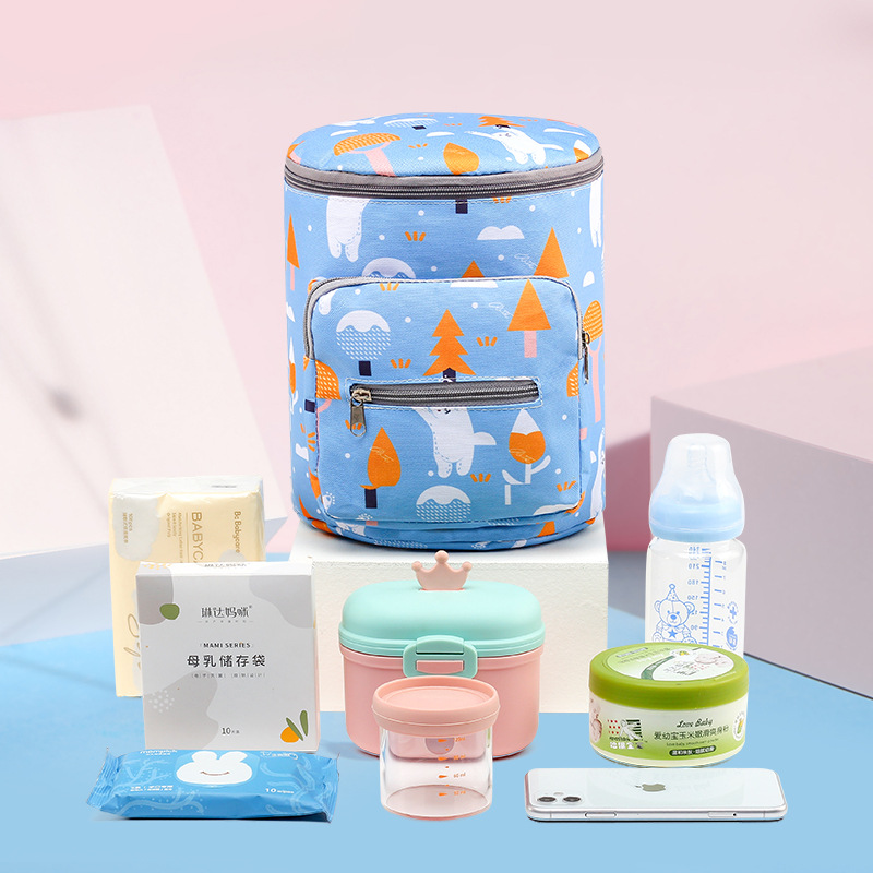 Korean cartoon swaying bear baby carrier bag, large capacity fashionable printed universal baby bottle bag, portable storage bag