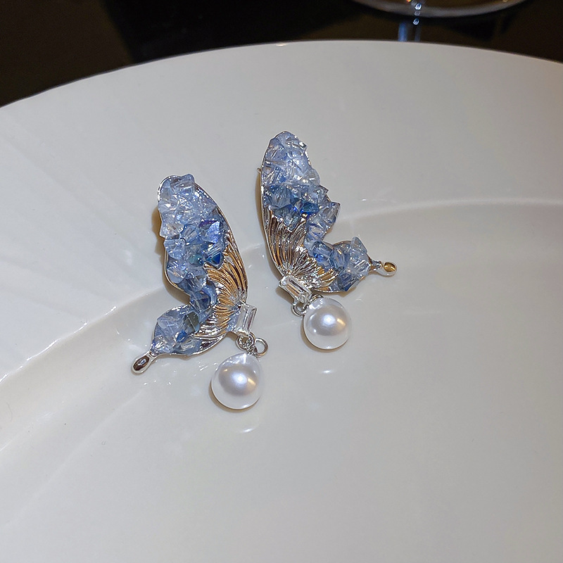Agujas de plata con diamantes azules mariposa flor aretes de cristal coreanos delicados pequeños pernos frescos de moda para mujeres image 18