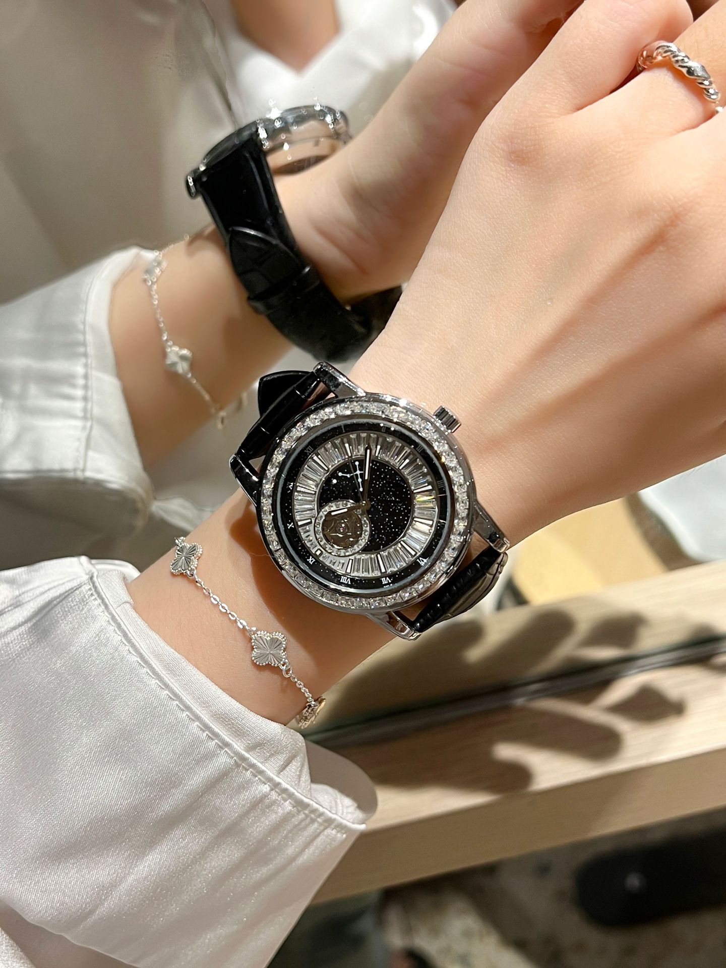 Black Swan Men's Mechanical Automatic Watch With Leather Strap_voghion.com
