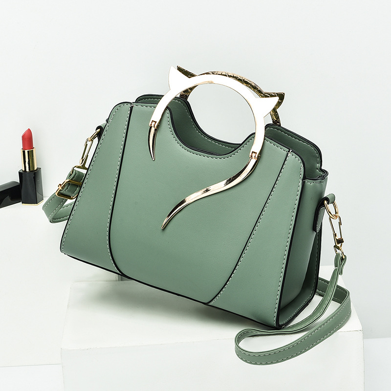 Bolso bandolera versátil para mamá 2025, bolso de mano de moda de verano, fabricante de comercio exterior, bolso elegante para damas.