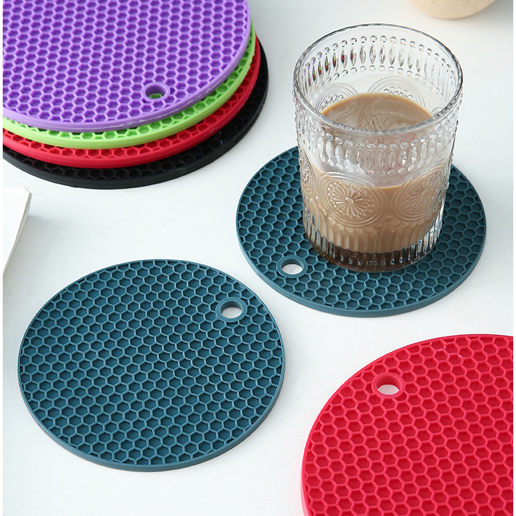 Household silicone honeycomb insulation mat Silicone Placemat round pot mat table mat coaster anti-scald tableware mat