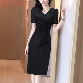 高品质显年轻中年女连衣裙高级感显瘦法式黑色高端包臀裙气质裙子