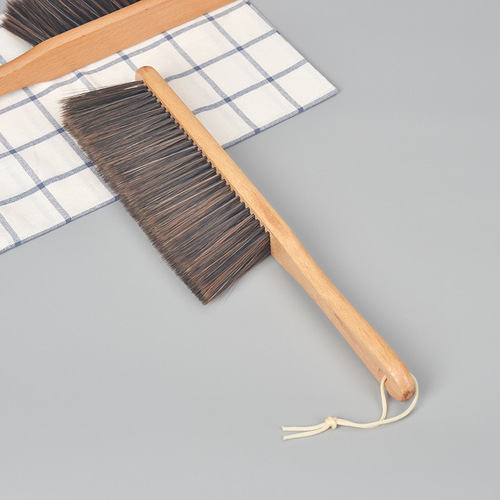 [Supplied by Yiwu manufacturer] Large solid wood soft bristle bed sweeping brush, long handle household bed brush dust removal brush beech wood