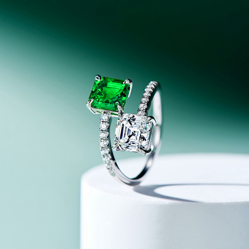Moissanite Couple Ring With Four Claw Setting And Adjustable Band_voghion.com
