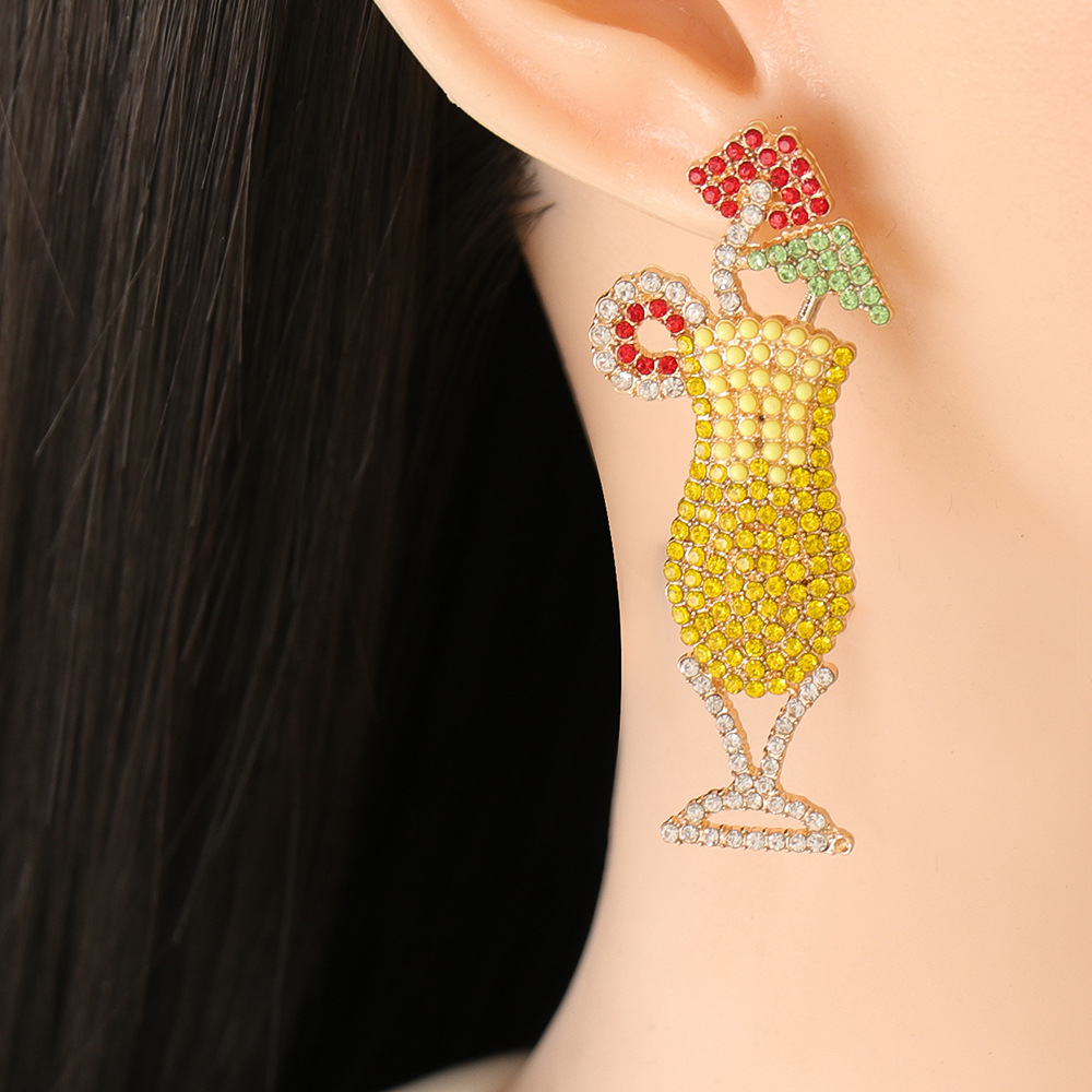 Fashion Alloy Diamond-studded Earrings Wholesale display picture 2