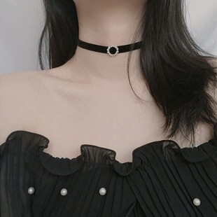 Ultra -flash rhinestone black velvet women's collar simple elegant and sexy chocker short neck with clavicle collar necklace