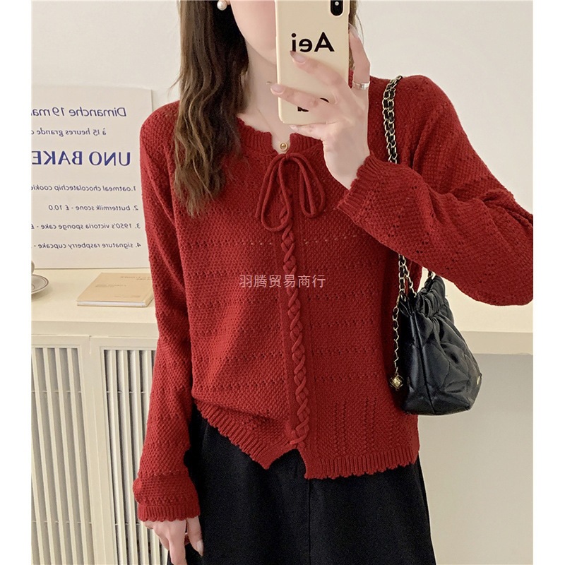 秋季2025新款初秋镂空针织衫毛衣外套女秋款穿搭别致绝美短款上衣