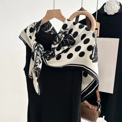 ファッション綿麻方巾マフラー春秋夏外にシルクタオル日焼け止め文芸減齢タオル女性の気質