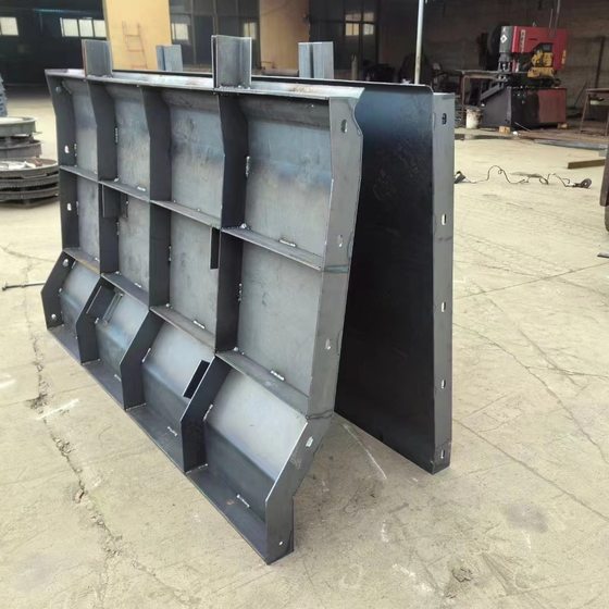 Crash Wall Mould Concrete Protective Barrier Prefabricated Isolation Pier Pouring Bridge Tell Guardrail Template