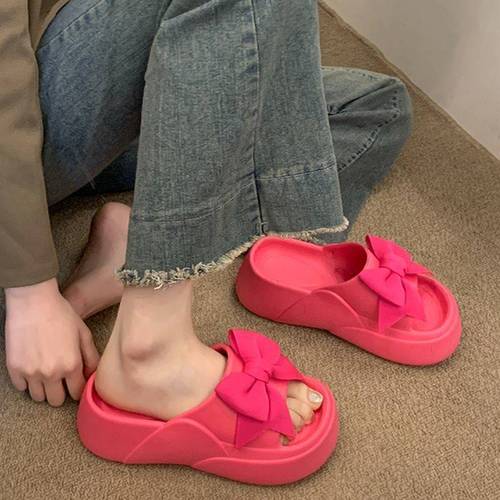 2025 Summer Trendy Cool Slippers for Women, Outwear Fashion Thick Sole, Perfectly Match Dresses, Beach and Sand Shoes