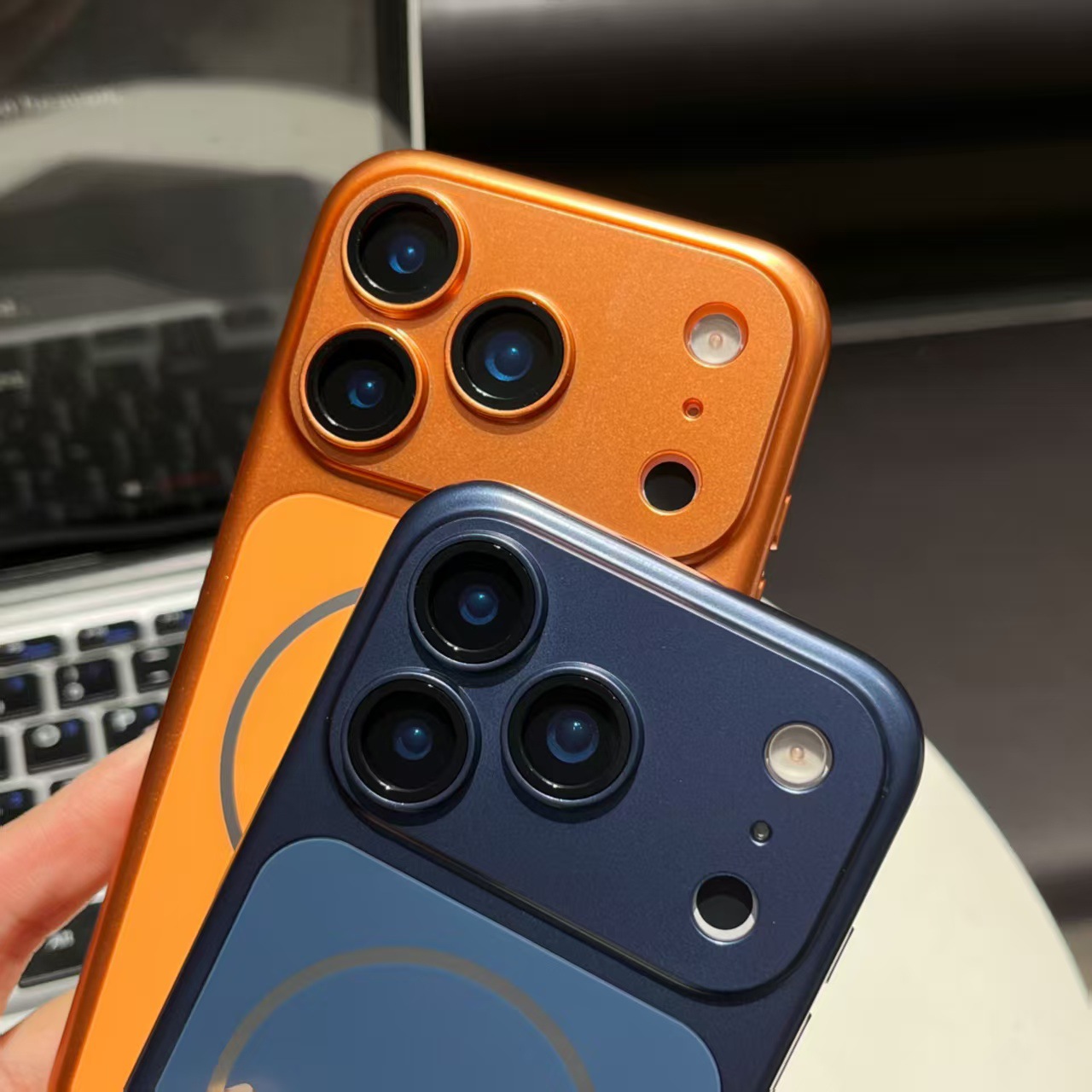 Ultra-thin Magnetic Phone Case For Iphone 17 Pro Max Matte Finish_voghion.com