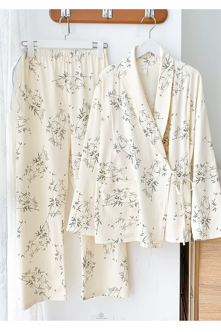 Pijama de maternidad para uso en salón
