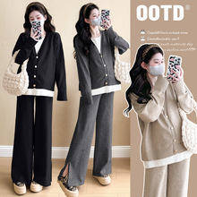 网红孕妇装2025秋冬款时尚韩版宽松大码假两件针织毛衣孕妇套装
