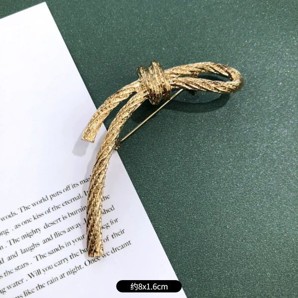 35- streamline gold rope