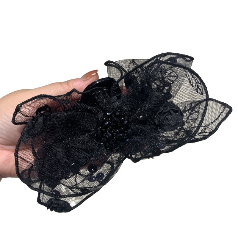 Accessori per capelli in pizzo con chiusura a cucchiaio posteriore avanzata in stile Hepburn nero con fiore grande ricamato Bo Rose_voghion.com