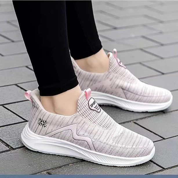 2024 повседневная обувь женская низкая и дышащая среднего возраста осенняя и зимняя нескользящая спортивная обувь женская ежедневная пешеходная спортивная обувь оптом