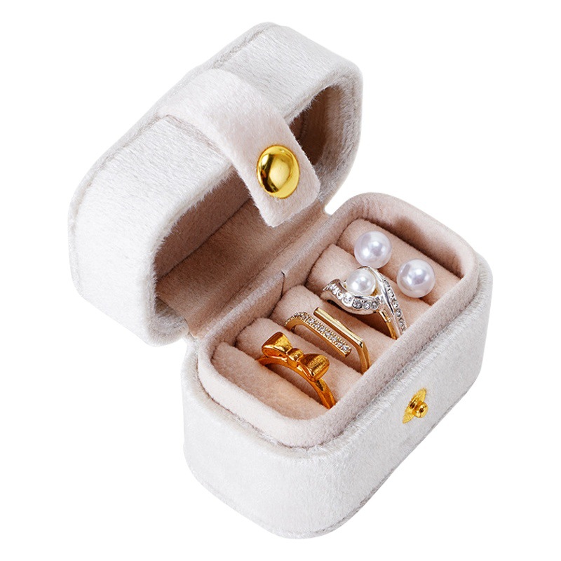 Transfronterizo de terciopelo italiano Mini caja de anillo simple franela portátil caja de almacenamiento de joyas anillo pendientes caja de joyería Amazon