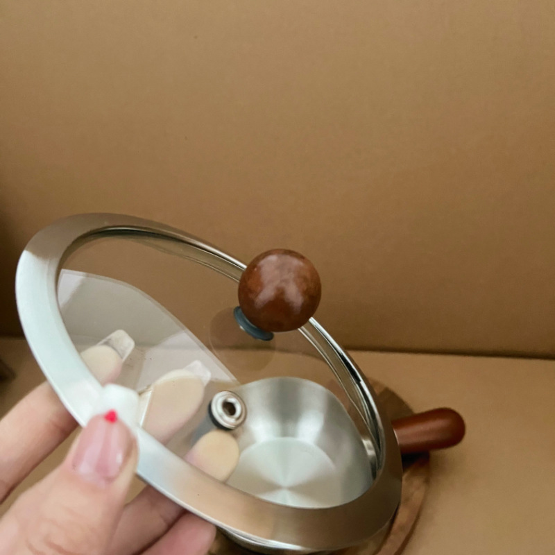 Ciotola di riso al forno con manico, in legno di noce, non rivestita, per zuppa istantanea, lumache, tagliatelle, yogurt e insalata fatta in casa._voghion.com